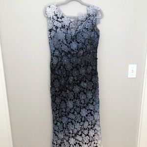 BEAUTIFUL formal dress